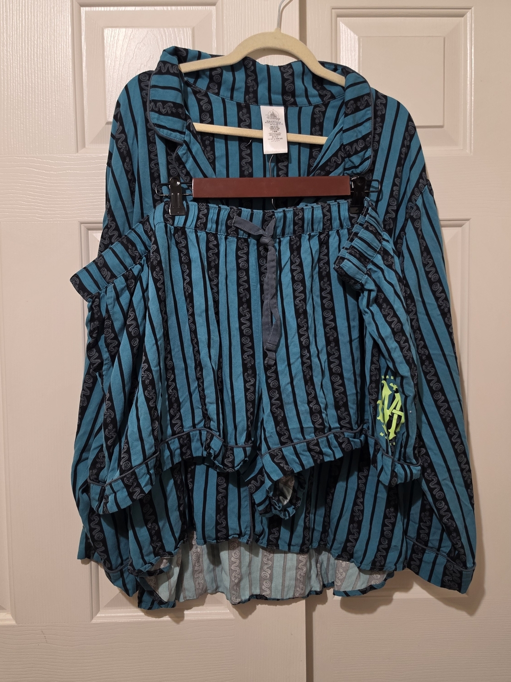Disney The Haunted Mansion Short Sleepwear Set Pajamas for Adults 3X EUC